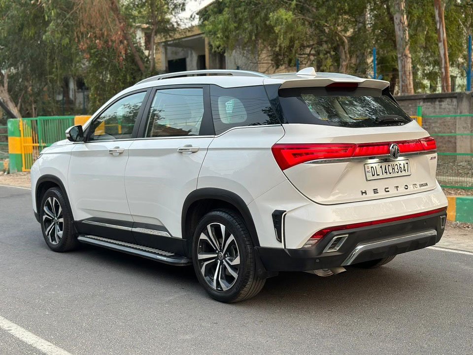 MG Hector Plus